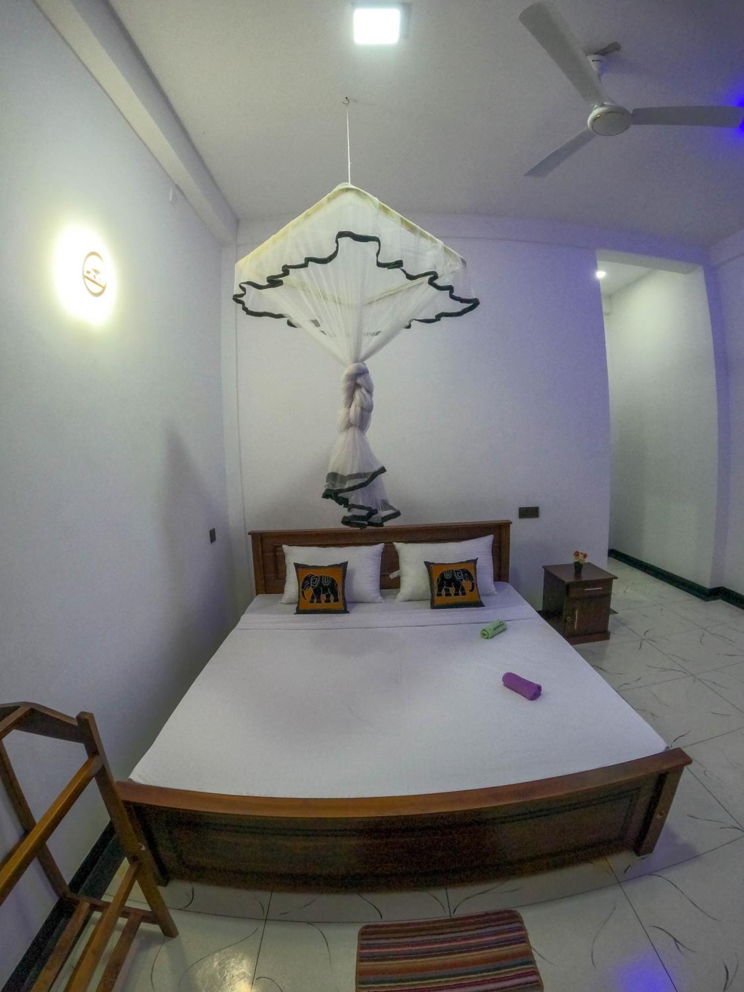 Nature Lotus Villa ดัมบูลลา ภายนอก รูปภาพ