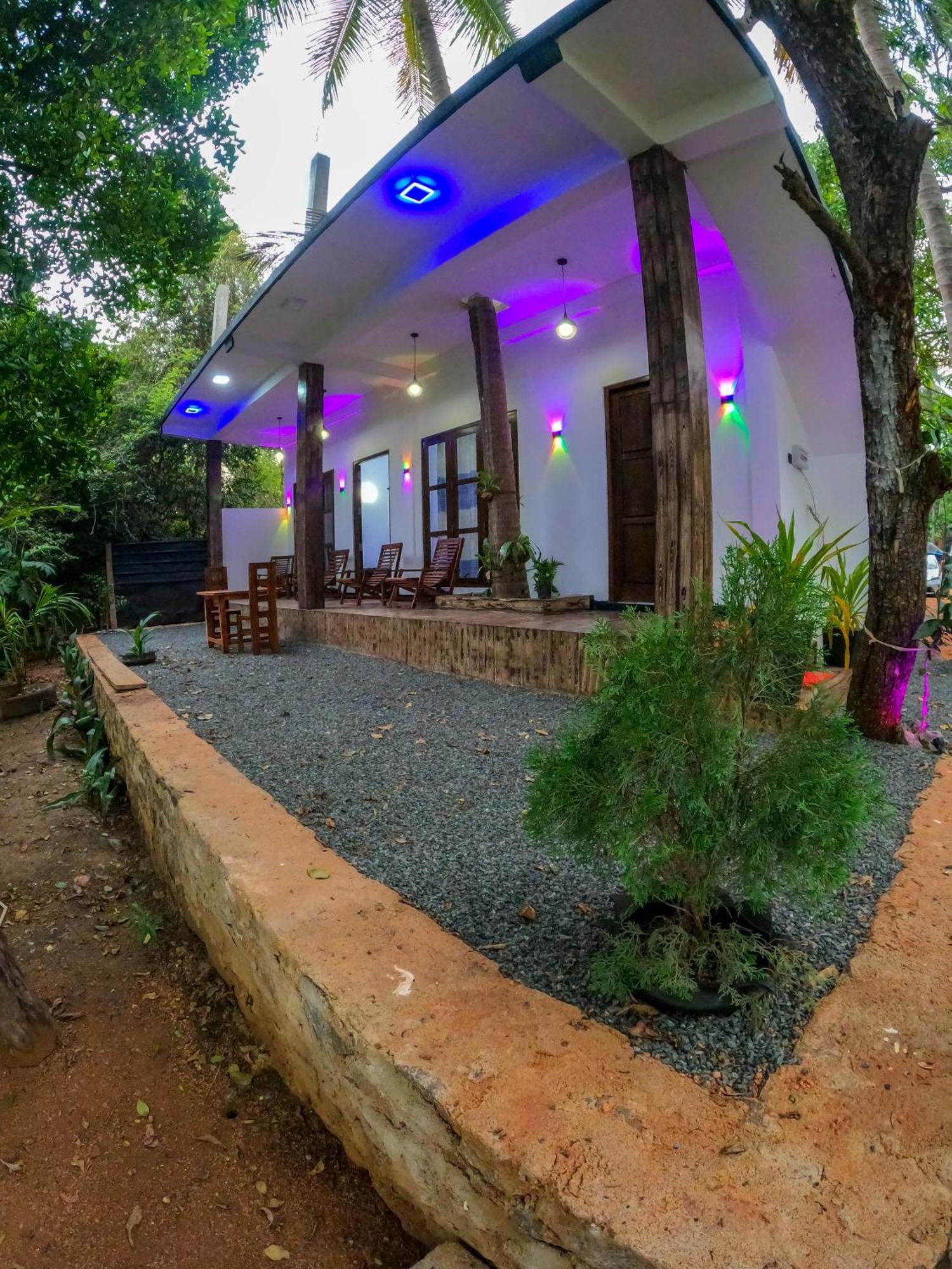 Nature Lotus Villa ดัมบูลลา ภายนอก รูปภาพ